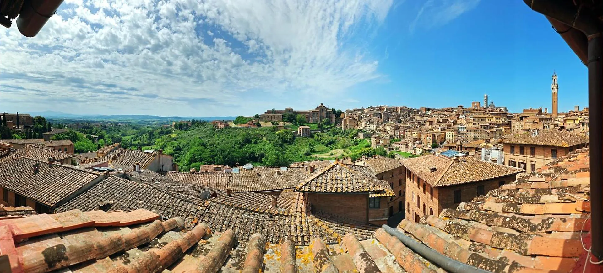 Hotel I Merli Di Ada Siena
