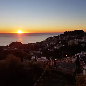 Casa Aurora 2*, Taormina Italien